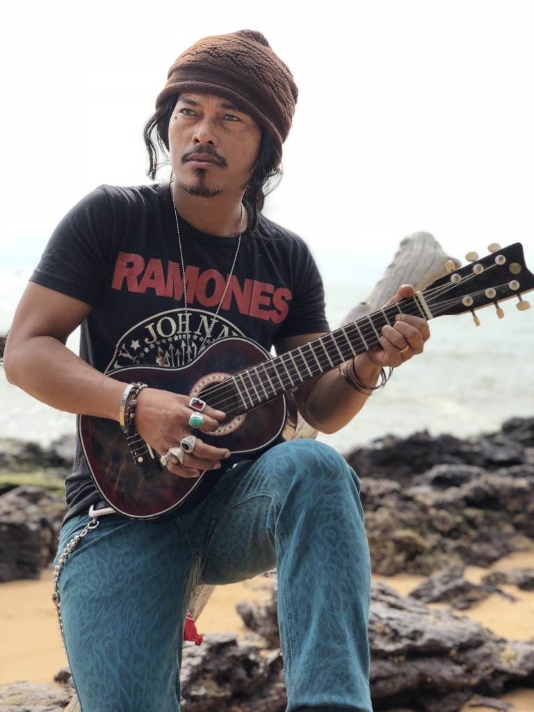 DE6C23B9-9C3C-42BD-866A-8EAA92CB0724